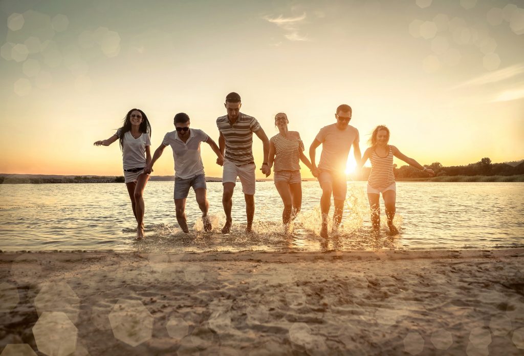 Affordable family reunion at the beach